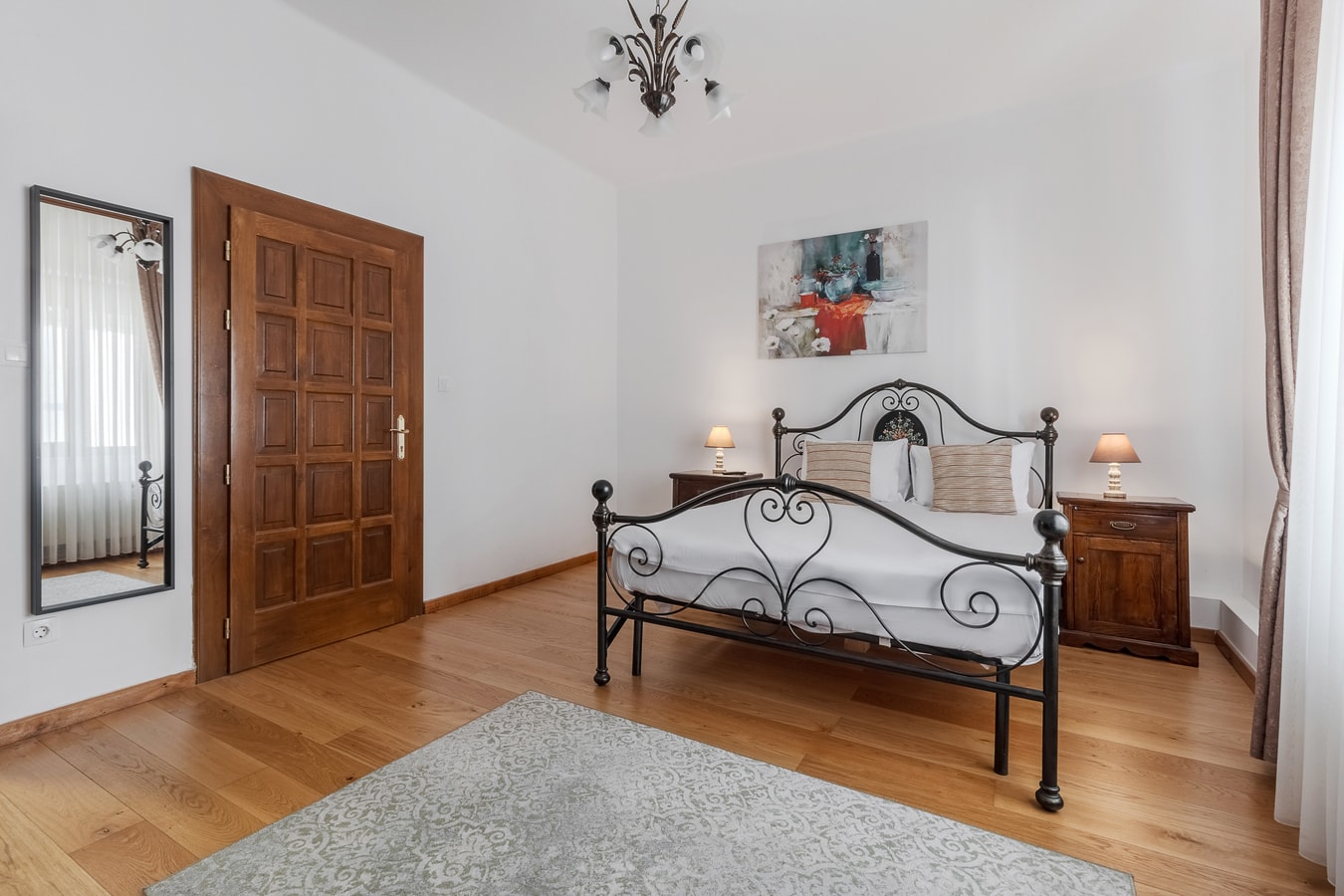 Casa Bella Apartment 15 FlatWhite Properties