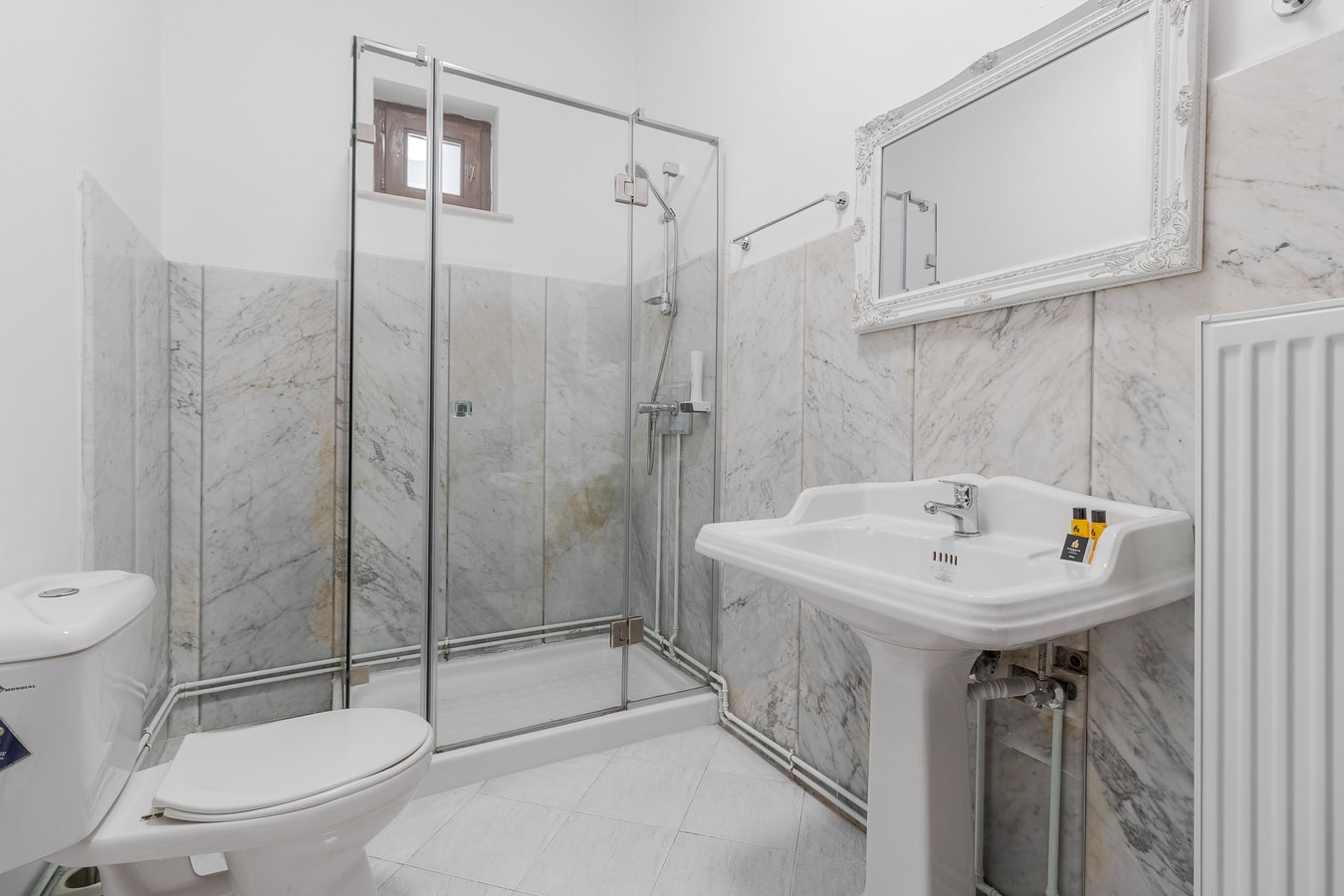 Casa Bella Apartment 11 FlatWhite Properties