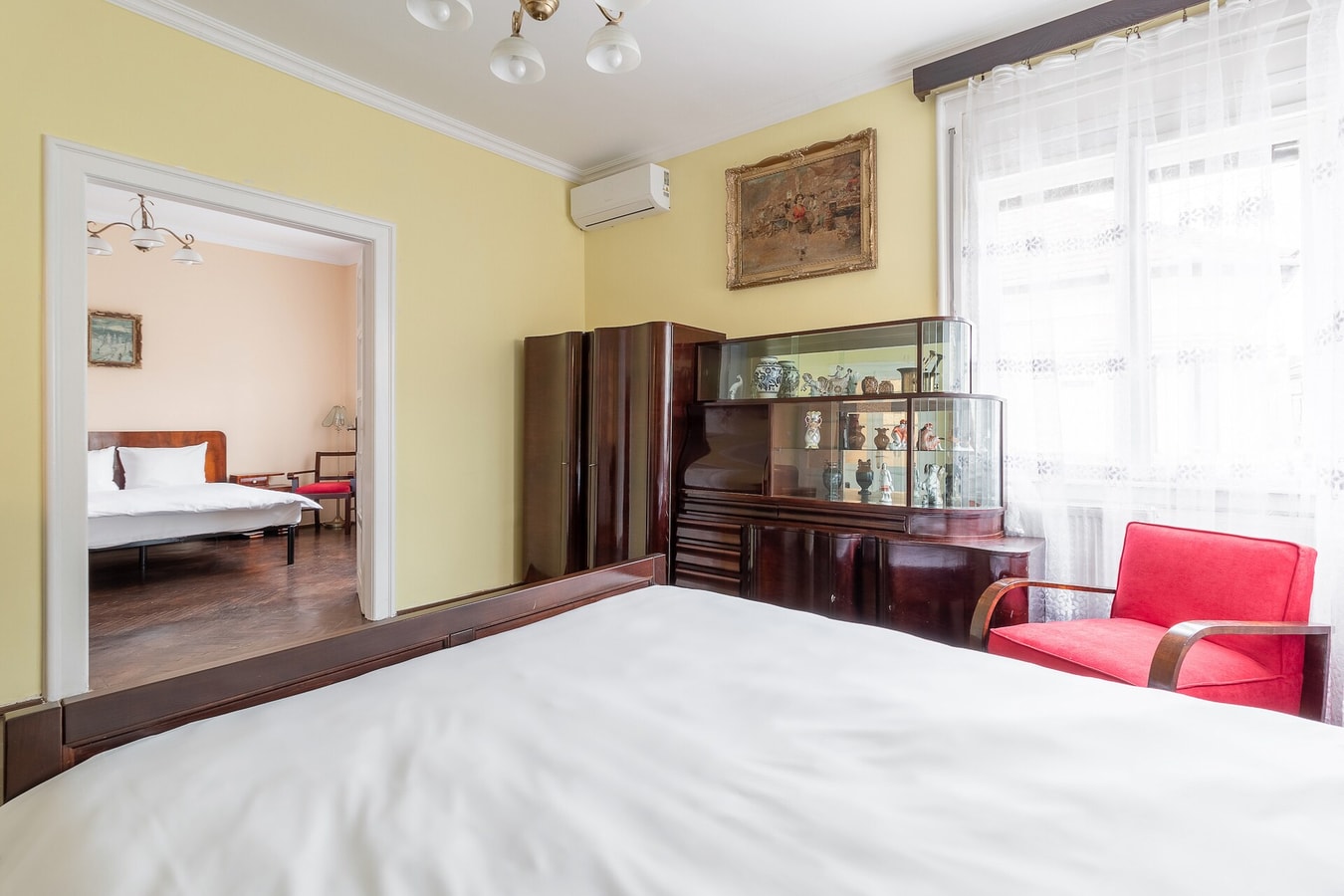 Charming House 13 FlatWhite Properties