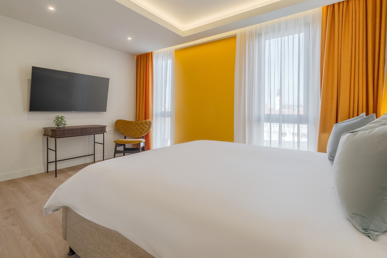 The Abstract 25 FlatWhite Properties