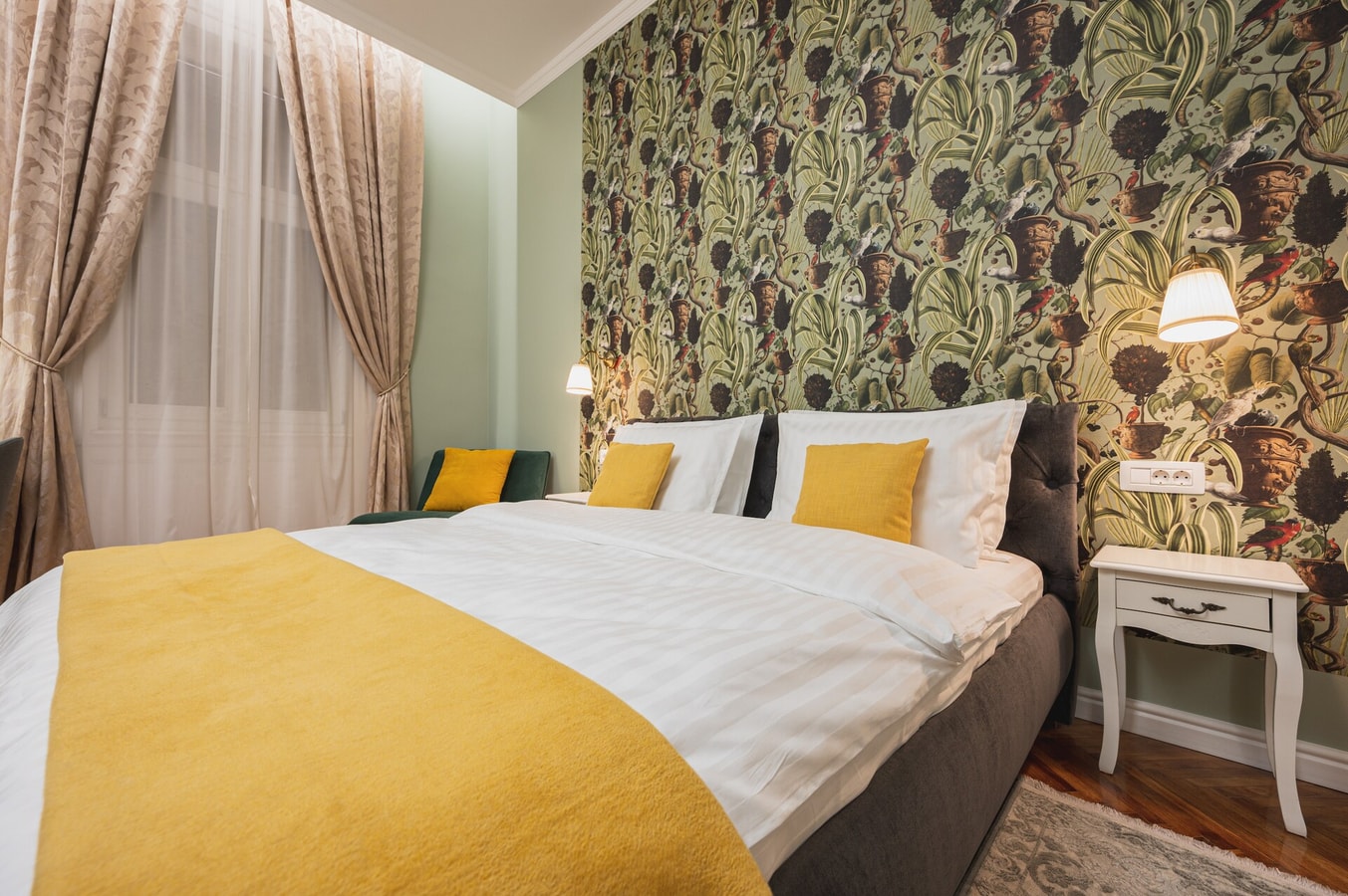 Central Park 01 · Central Park One, apartment with fireplace 8 FlatWhite Properties