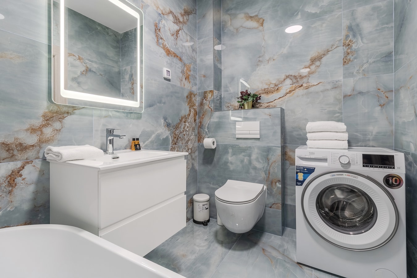 Neutral Nest 12 FlatWhite Properties