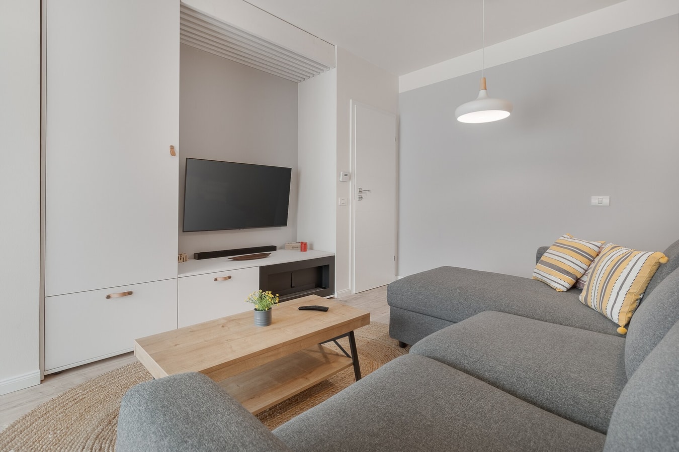 Narnia 7 FlatWhite Properties