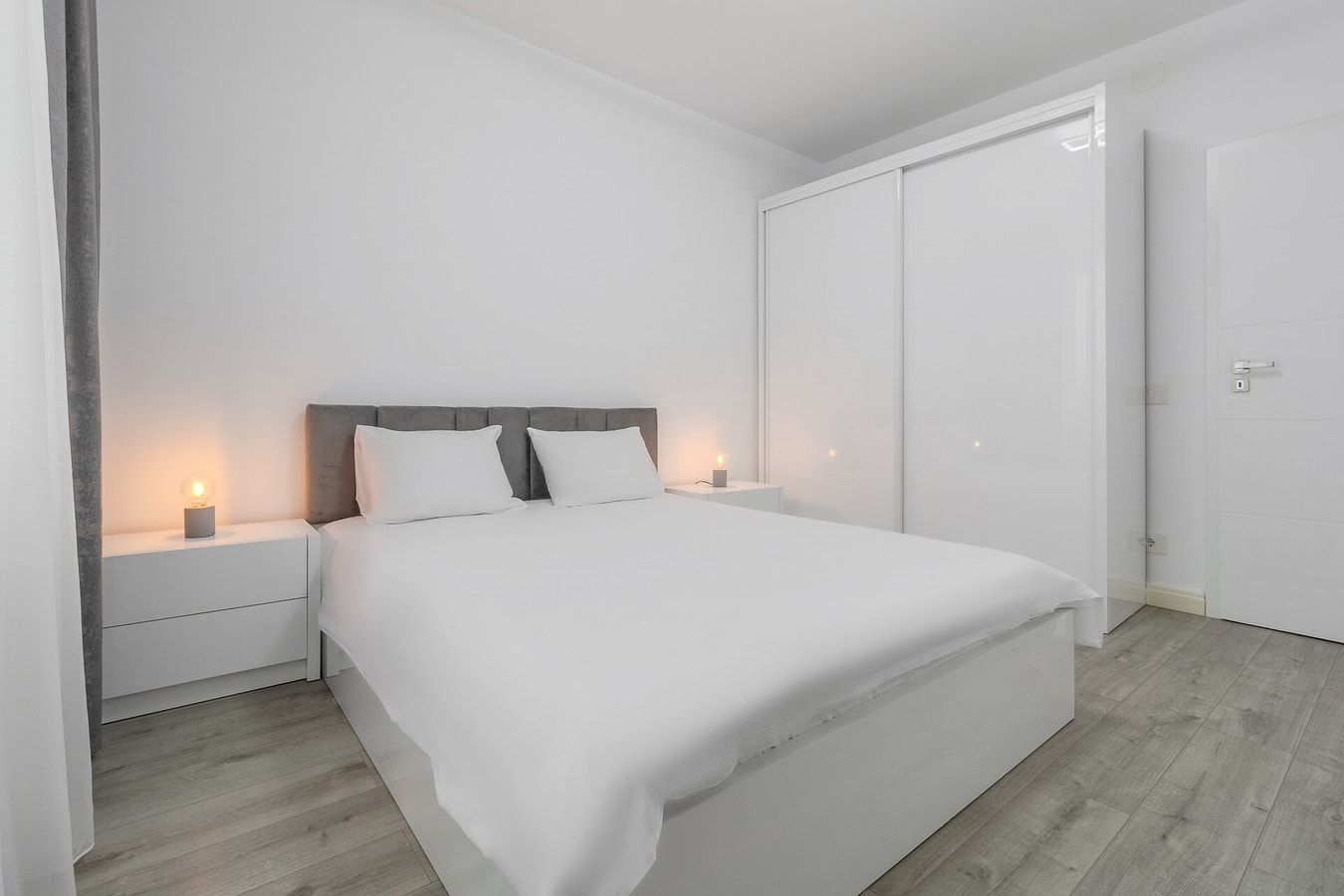 Pure Flat 12 FlatWhite Properties