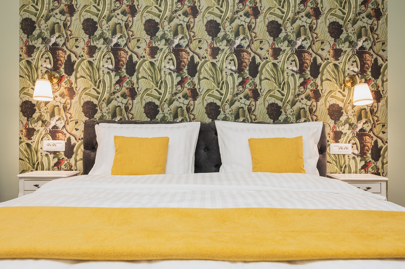 Central Park 01 · Central Park One, apartment with fireplace 7 FlatWhite Properties