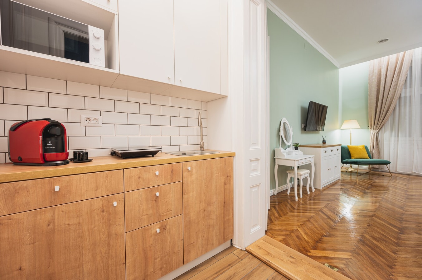 Central Park 01 · Central Park One, apartment with fireplace 3 FlatWhite Properties