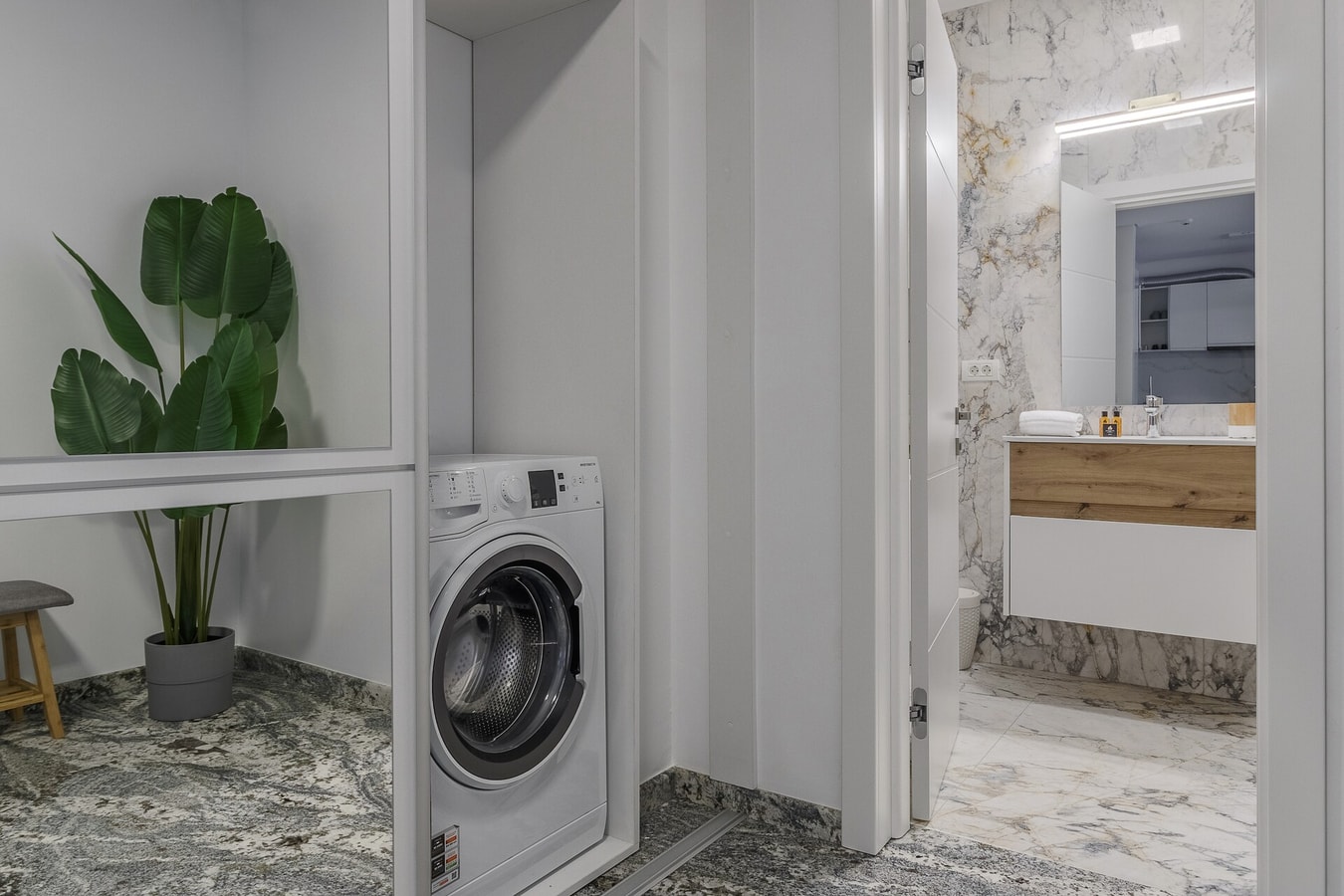 Marble Oasis 13 FlatWhite Properties