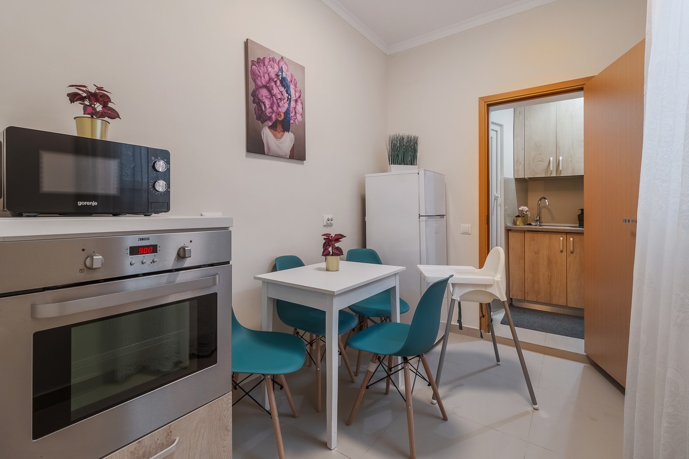 Eden Central Stay 9 FlatWhite Properties