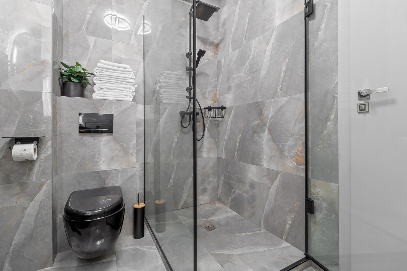 Felix Flat 12 FlatWhite Properties