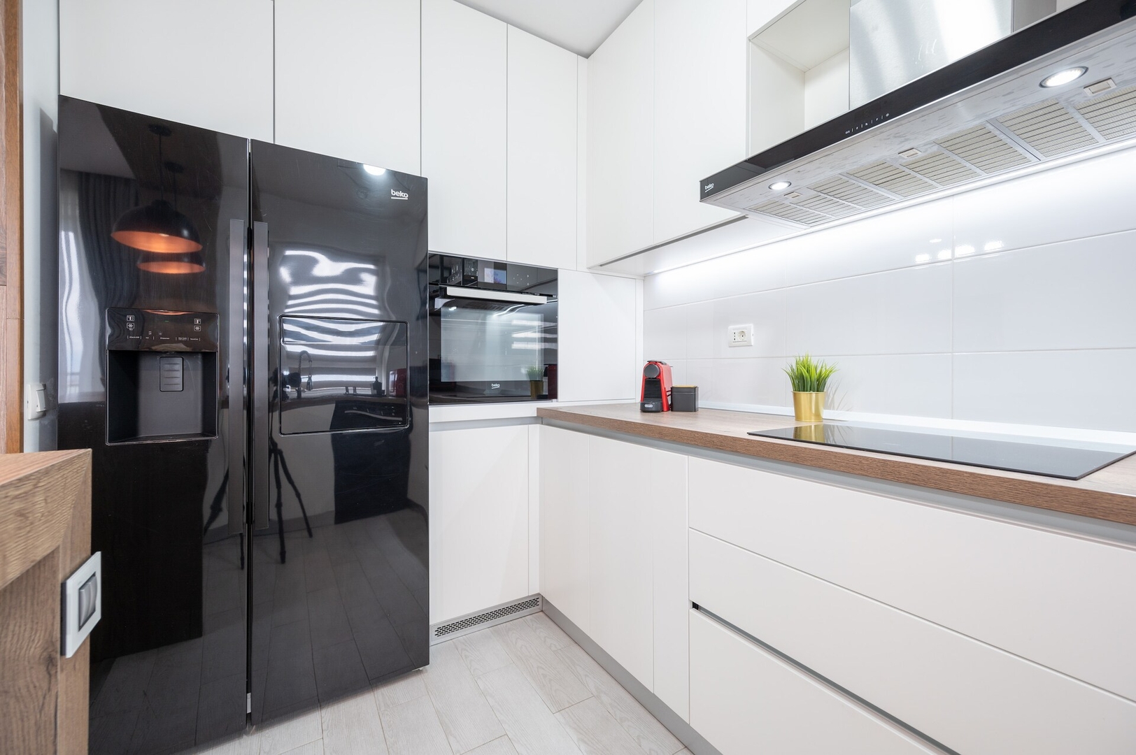 Napoli Flat 11 FlatWhite Properties