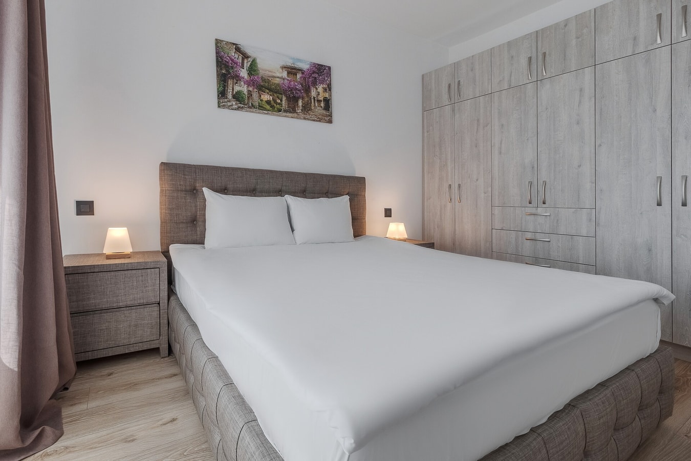 Snagov Flat 17 FlatWhite Properties