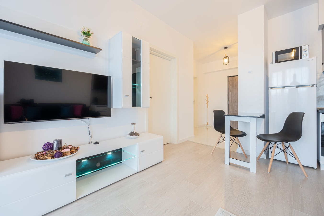 Verdi 9 FlatWhite Properties