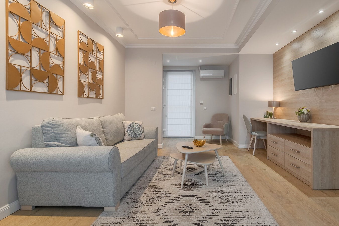 Dozsa Residence Two, ground floor apartment 6 FlatWhite Properties