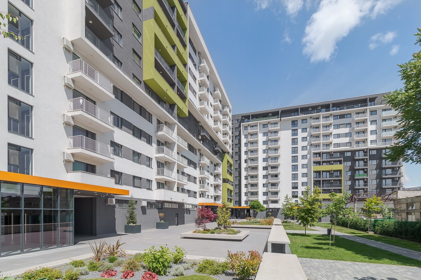 Magic Sunset 25 FlatWhite Properties