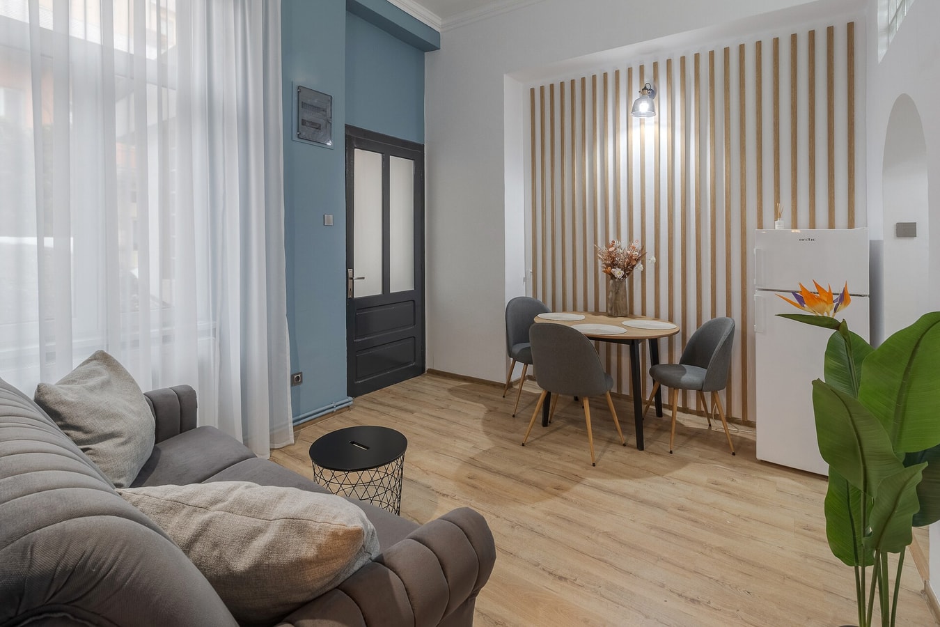 Downtown Nest 9 FlatWhite Properties