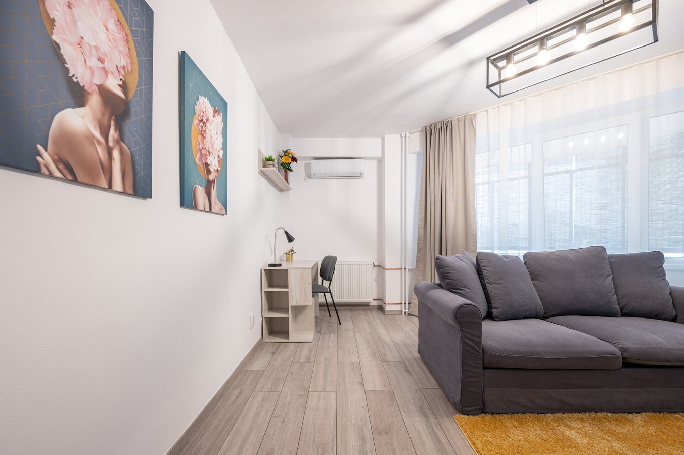 Costaforu Flat 7 FlatWhite Properties