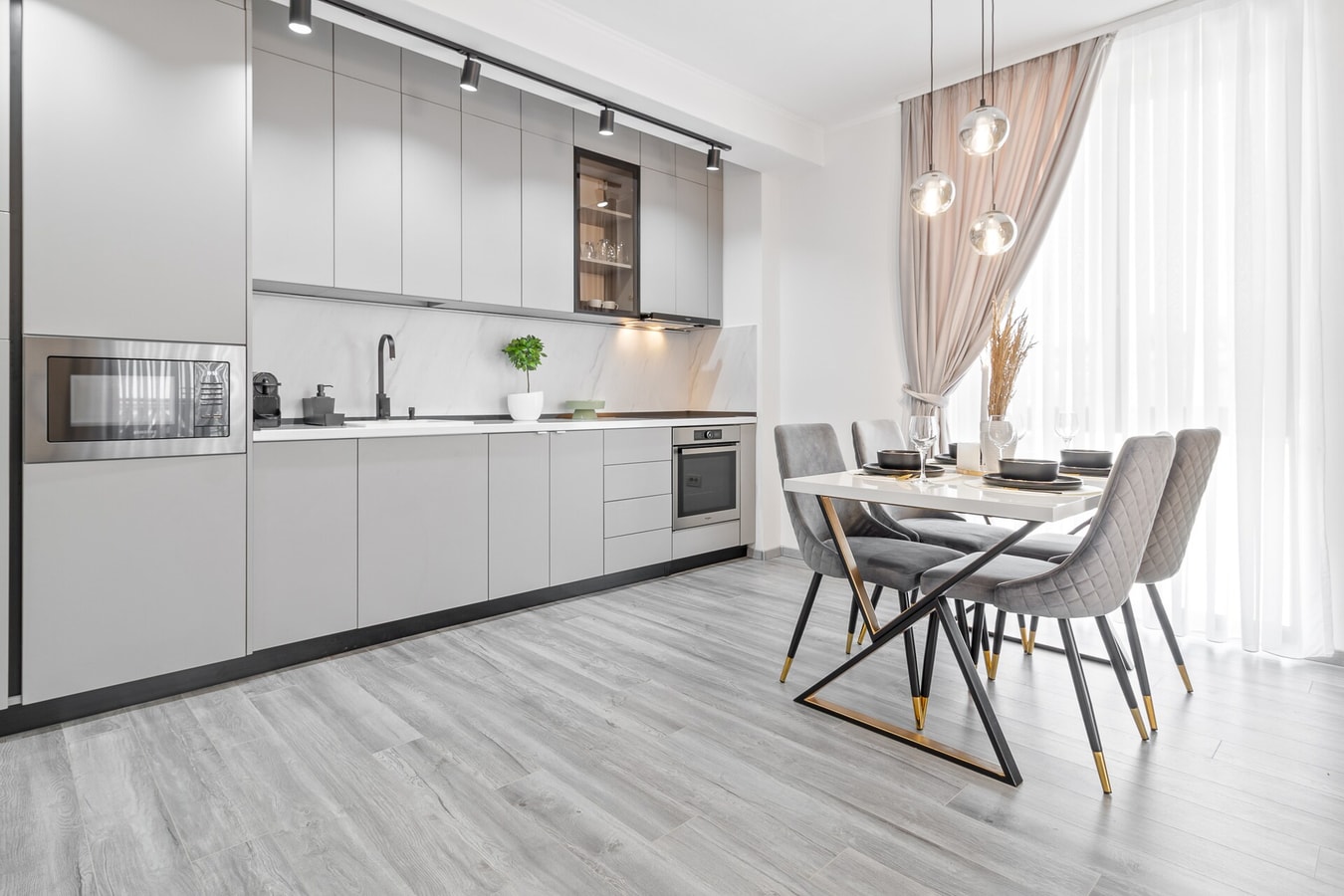 Felix Flat 7 FlatWhite Properties