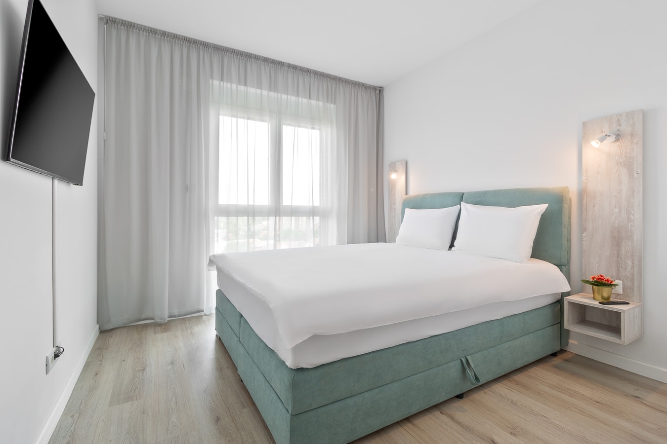 Atena Flat, two bedroom 8 FlatWhite Properties