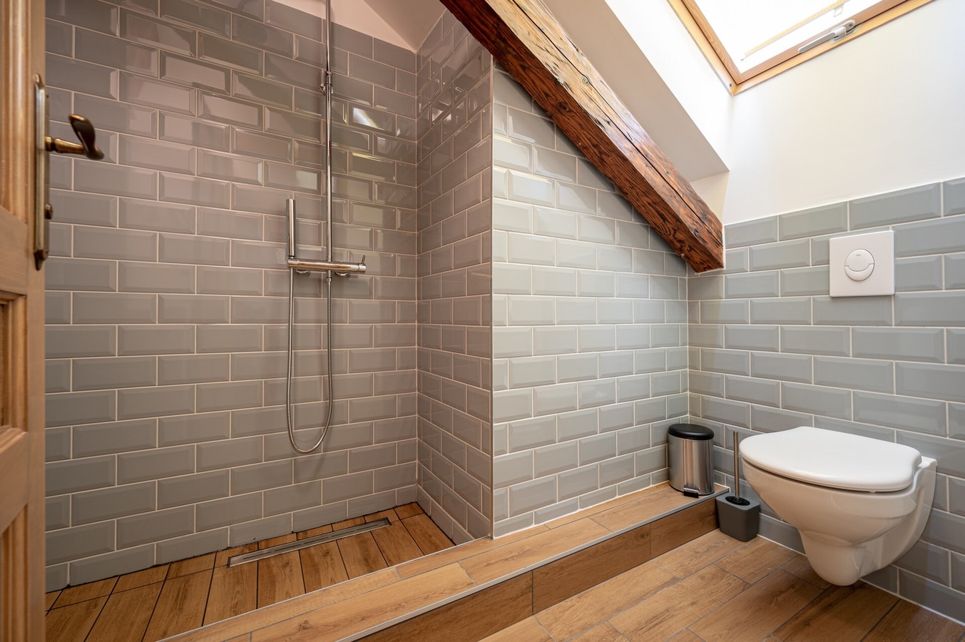 Central Park Six, 250 m from Unirii Square 5 FlatWhite Properties