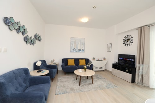 Yas Island 2BR Canal View Near Yas Parks