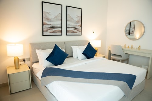 Luxury Yas Golf Studio Next to Yas Parks