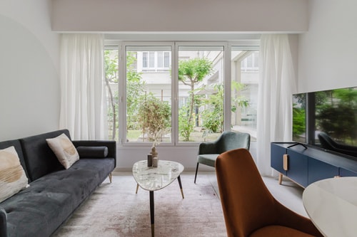 Cozy & renovated-2 Bedrooms 2 Baths-Av. de America