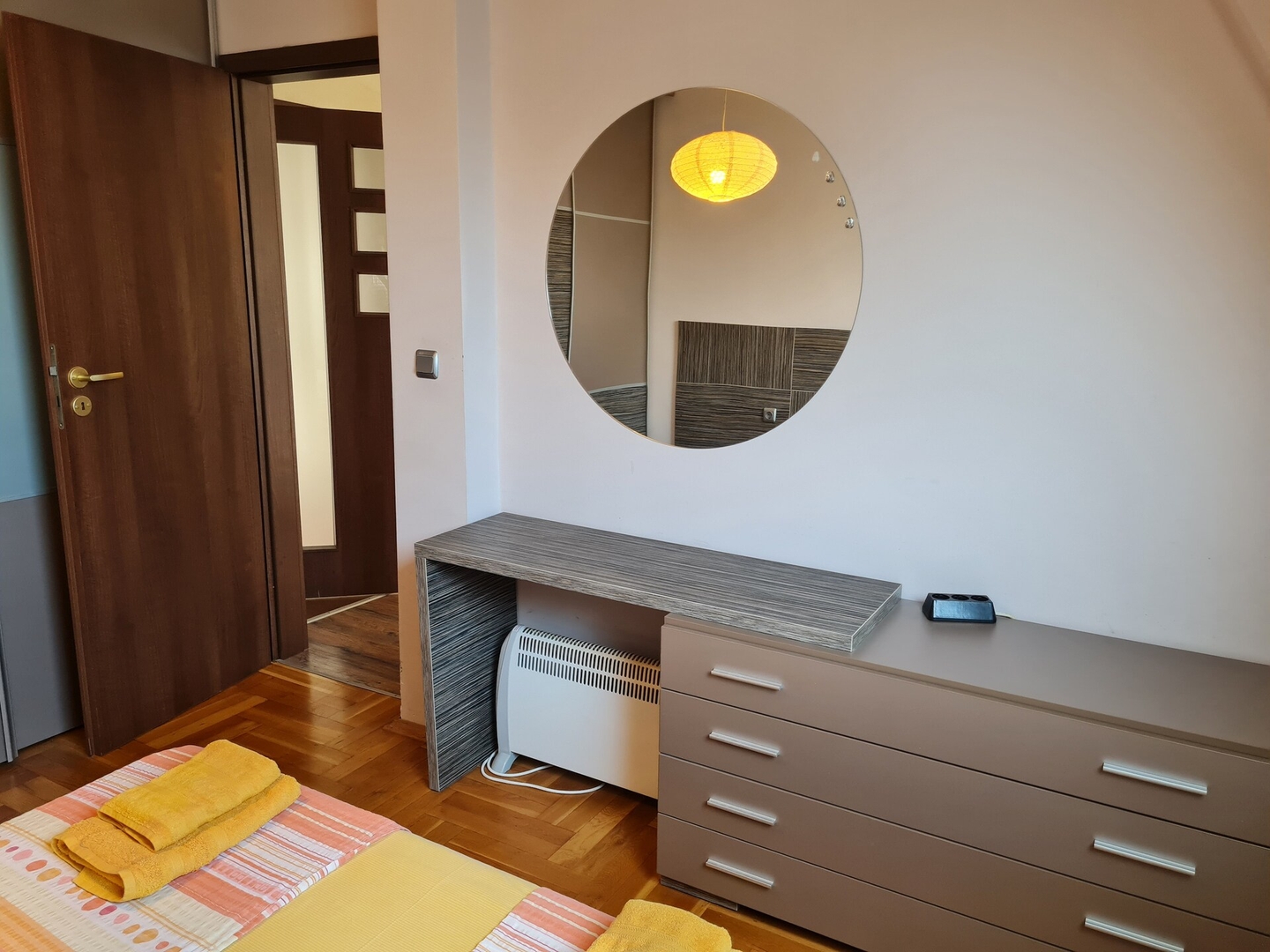 Ап. "Летен бриз" до парк "Приморски" 13 Varna Short Rent