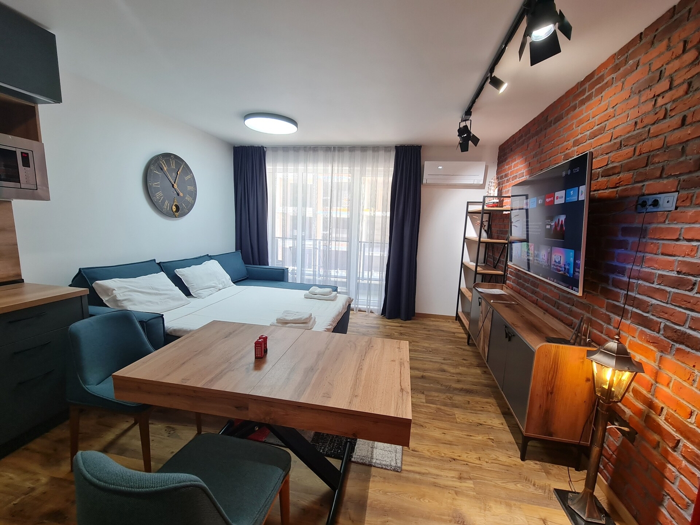 Студио "Арт" 7 Varna Short Rent