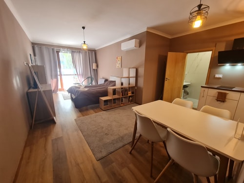 "Мати Вх" просторно студио в затворен комплекс 1 Varna Short Rent