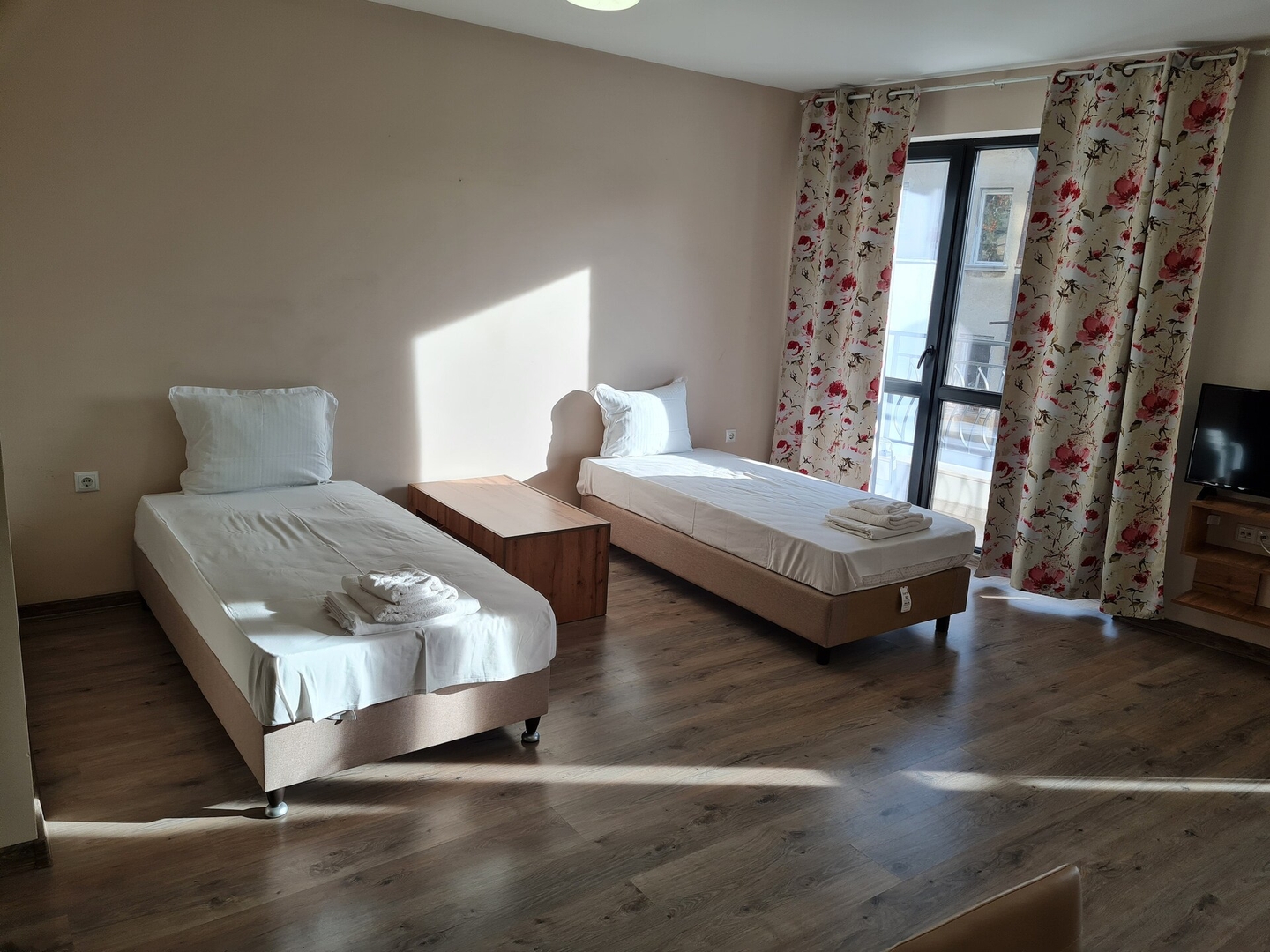 "Иларион" студио в нова сграда в сърцето на Варна 1 Varna Short Rent