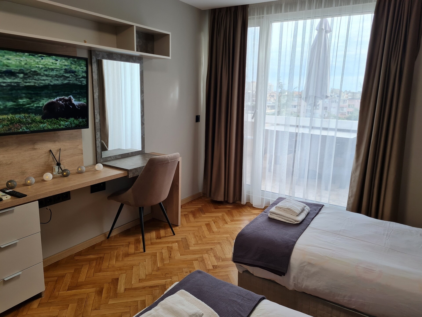 Стилен реновиран ап. „Илинден“ – уют и комфорт 17 Varna Short Rent