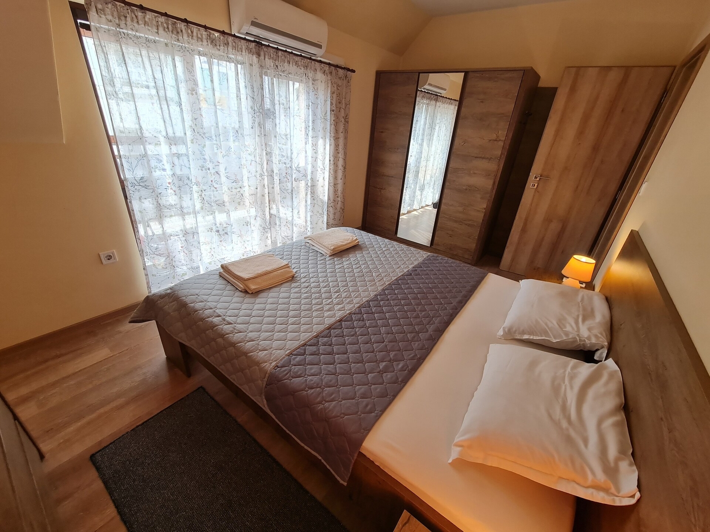 "Саут бийч" на 100 стъпки от морето 12 Varna Short Rent