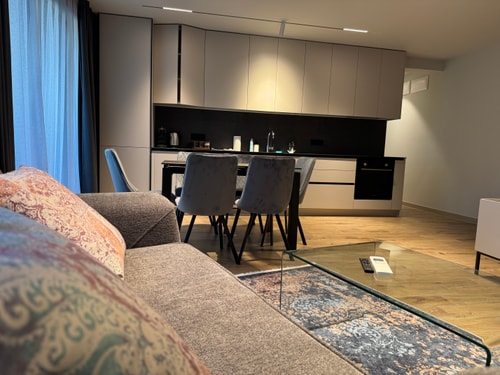 Шикозная квартира "МД 2" в самом центре города 1 Varna Short Rent