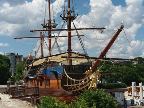 «Саут бийч» в 100 шагах от моря 30 Varna Short Rent