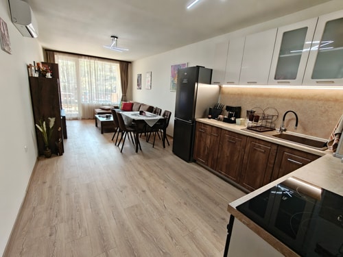 Апартамент "Слънце и море 2" до басейн 2 Varna Short Rent