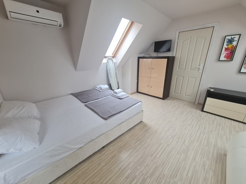 Квартира «Скайлер» в самом центре Варны 1 Varna Short Rent
