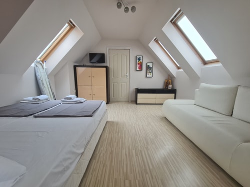 Квартира «Скайлер» в самом центре Варны 10 Varna Short Rent