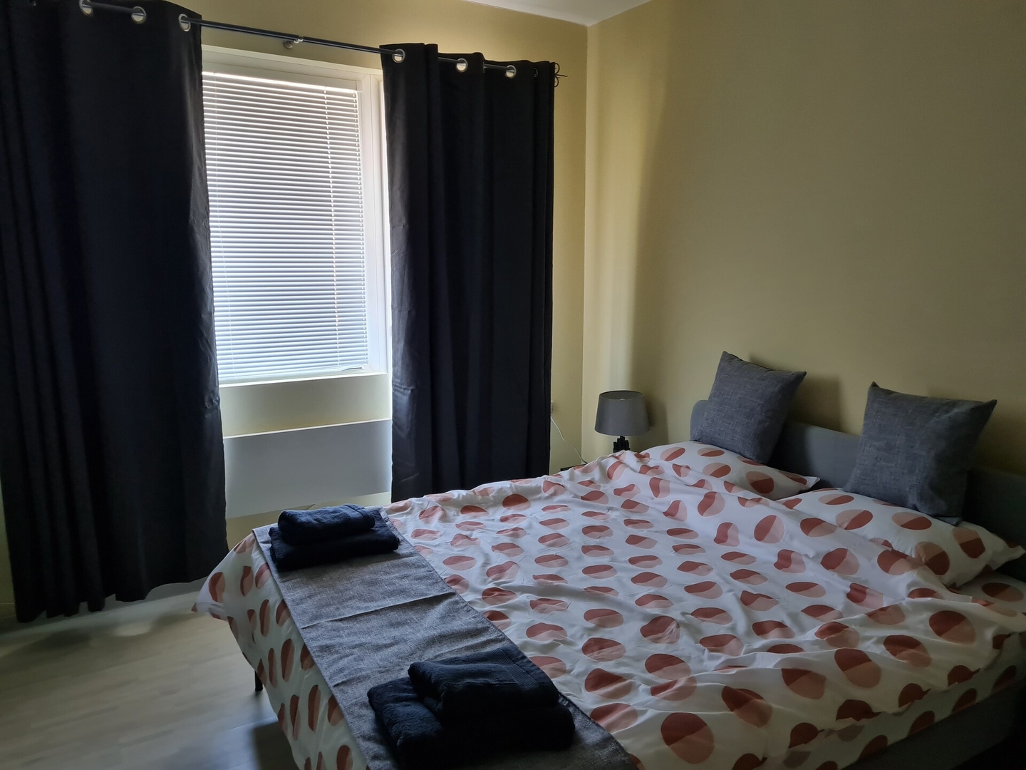 Просторен ап. "Слънчева София" в сърцето на Варна 10 Varna Short Rent