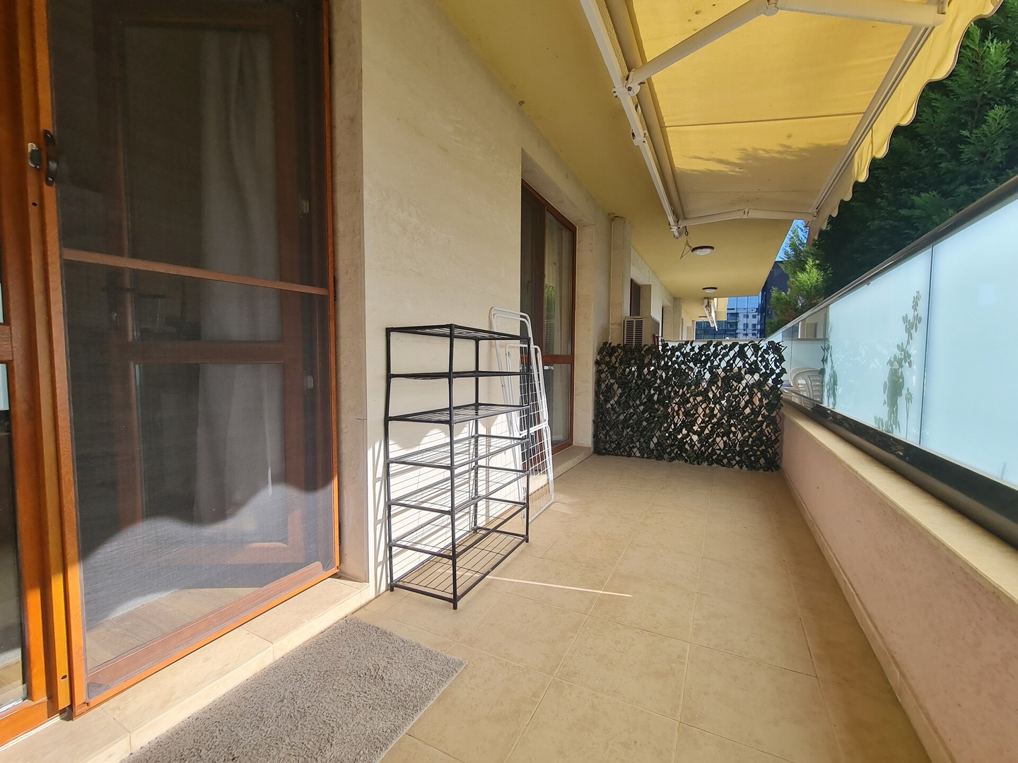 Просторная студия «Мати» в закрытом комплексе 17 Varna Short Rent