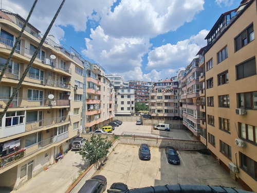 "Мир" Уютная и комфортная квартира 3 Varna Short Rent