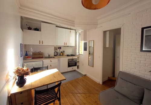 2 Pièces rénové – Cœur du village Montmartre (18e)
