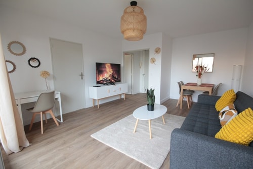 Cosy 2 P & Balcon - Buttes-Chaumont / Belleville