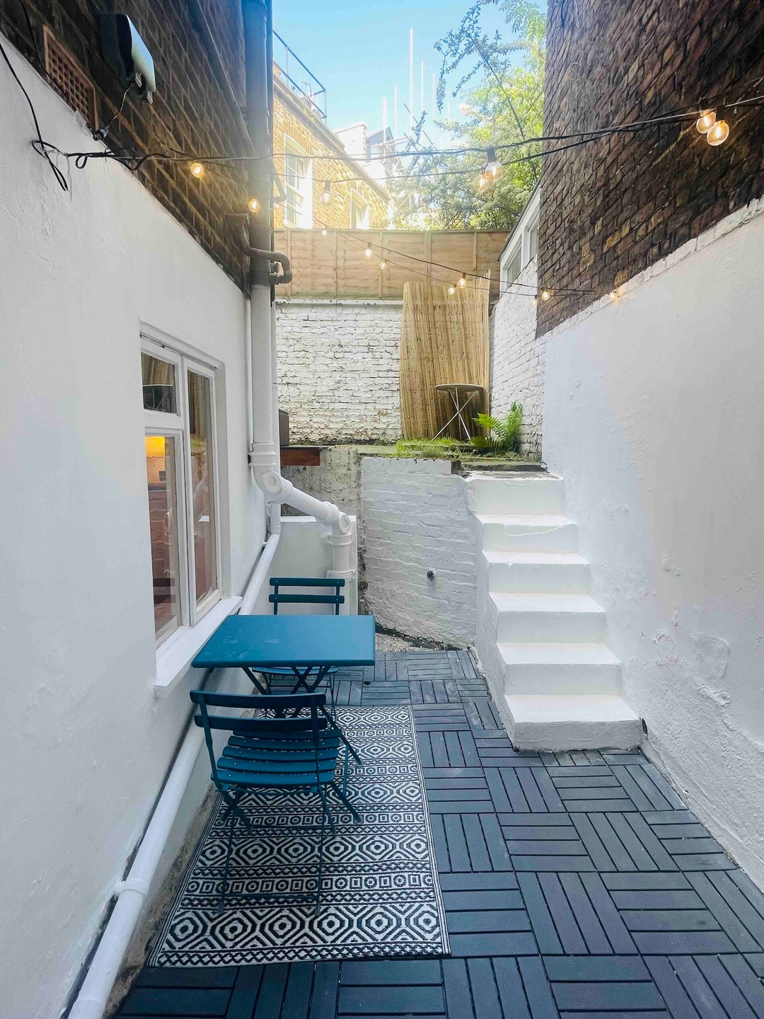 Cozy Garden Apartment with Wood Burner 3