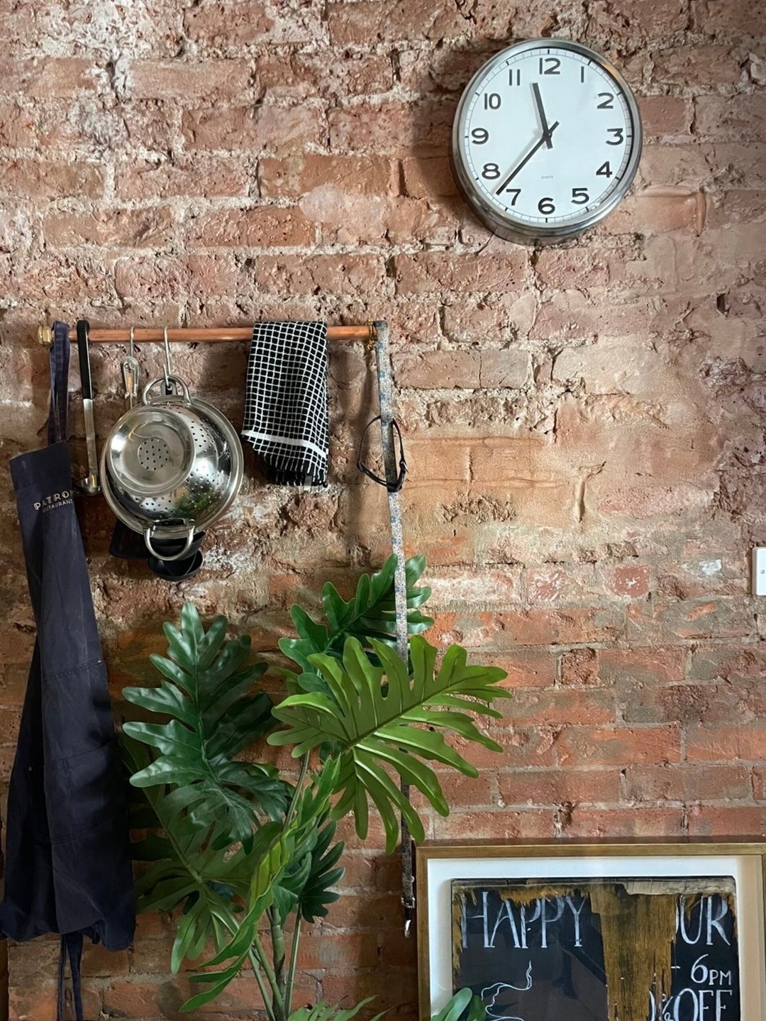 Cozy Garden Apartment with Wood Burner 5