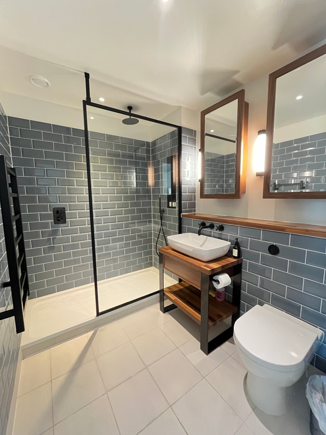 Luxury 1BR near Tower Bridge 1