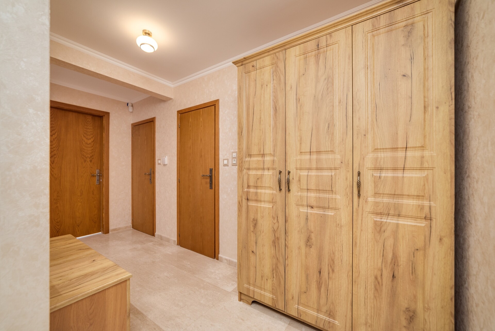 Deluxe and Central Garden Apartment 13 Click And Rent Bulgaria