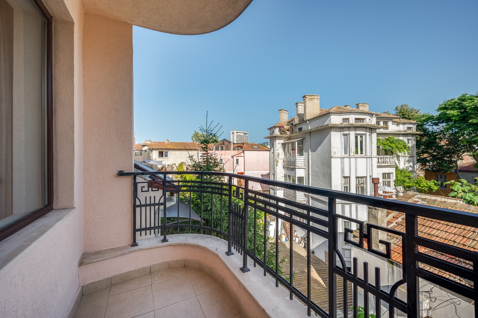 Prestige Central Apartment 4 10 Click And Rent Bulgaria
