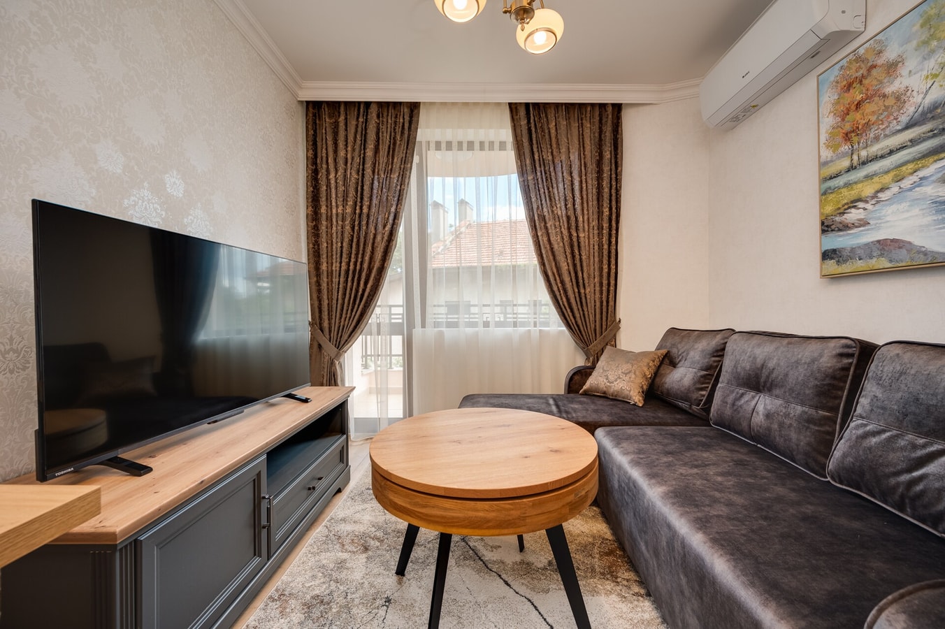 Prestige Central Apartment 6 7 Click And Rent Bulgaria