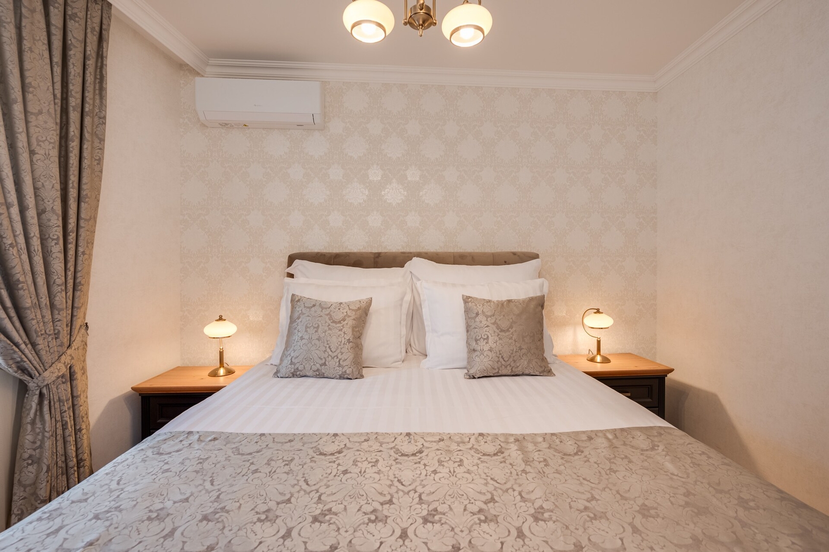 Prestige Central Apartment 4 15 Click And Rent Bulgaria