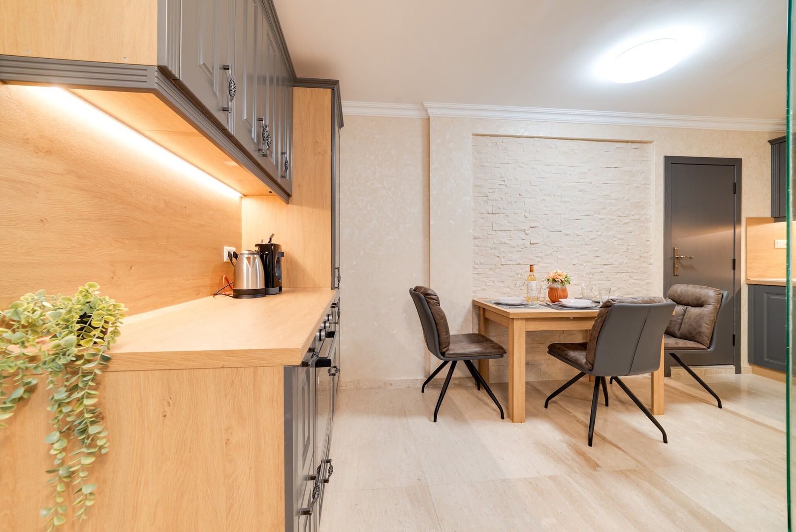 Deluxe Studio Apartment 4 Click And Rent Bulgaria